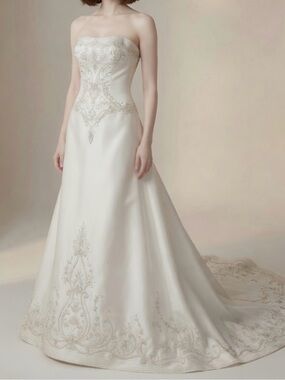 6-8 US Jasmine Strapless Ivory Embroidered Wedding Gown